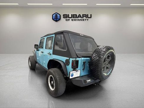 Used 2017 Jeep Wrangler Unlimited Sport w/ Connectivity Group AWD/4WD image 3