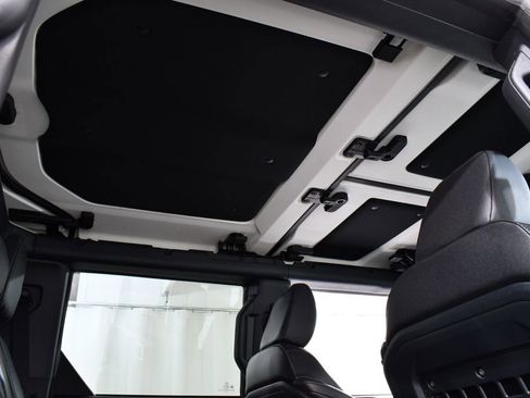 New 2025 Ford Bronco Badlands image 18