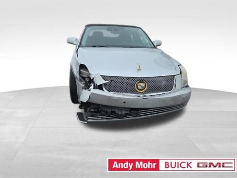 Used 2010 Cadillac DTS Premium w/ Driver Awareness Package image 5