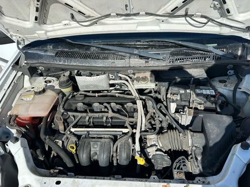 Used 2013 Ford Transit Connect XLT image 9