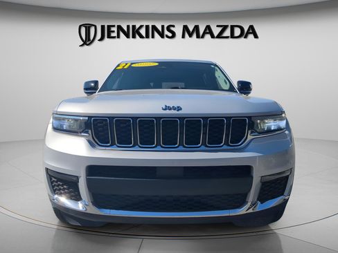 Used 2021 Jeep Grand Cherokee L Limited image 3
