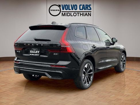 New 2026 Volvo XC60 B5 Plus w/ Protection Package Premier image 20