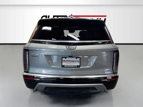 Used 2026 Cadillac Vistiq Luxury AWD/4WD image 6