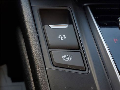 Used 2019 Honda CR-V EX image 27