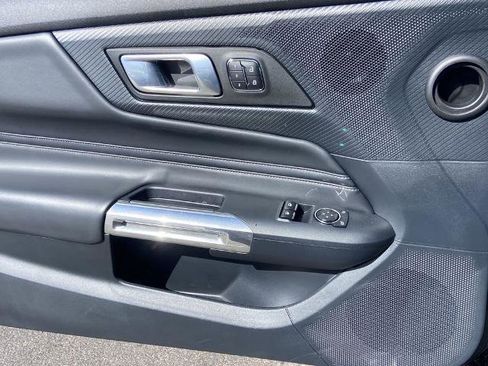 Used 2024 Ford Mustang GT Premium image 18