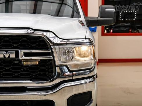 Used 2024 RAM 2500 Tradesman w/ Chrome Appearance Group AWD/4WD image 49