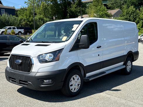 Used 2025 Ford Transit 250 Low Roof w/ Exterior Upgrade Package RWD image 3