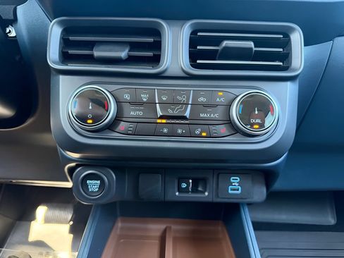 Certified 2024 Ford Maverick Lariat AWD/4WD image 15