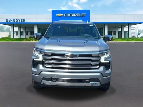 New 2026 Chevrolet Silverado 1500 High Country AWD/4WD image 3