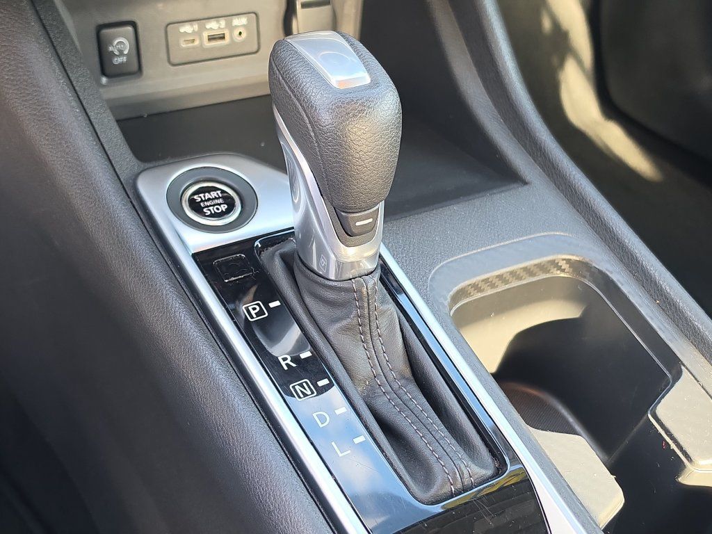 Used 2024 Nissan Sentra SV FWD image 27