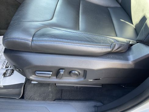 Certified 2023 Toyota Sequoia Platinum AWD/4WD image 16