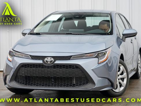 Used 2022 Toyota Corolla LE image 1