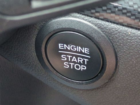 Used 2025 Ford Escape ST-Line FWD image 16