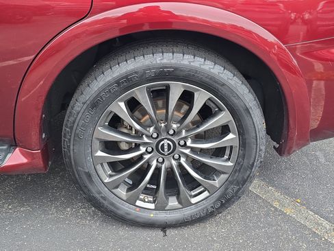 Used 2021 Nissan Armada Platinum w/ Captain's Chairs Package image 33