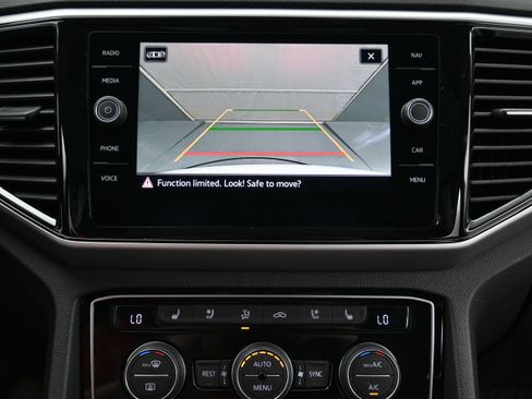 Used 2022 Volkswagen Atlas SEL Premium AWD/4WD image 17
