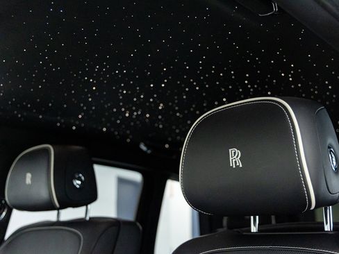 Used 2024 Rolls-Royce Cullinan Black Badge w/ Driver's Package AWD/4WD image 46