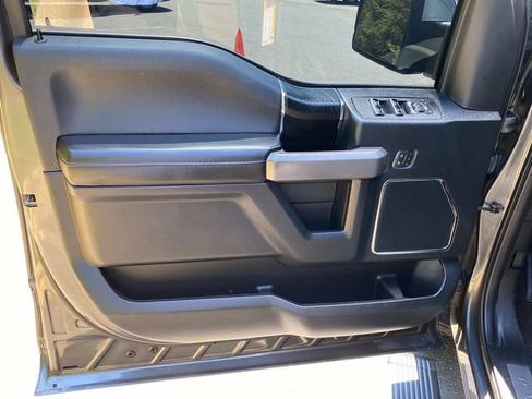 Used 2020 Ford F150 Platinum w/ Equipment Group 701A Luxury AWD/4WD image 13