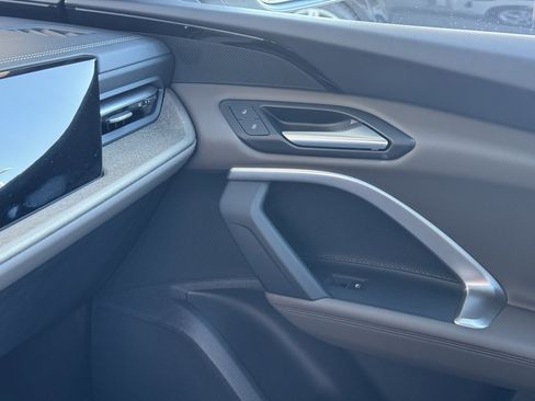 Used 2025 Audi Q5 2.0T Premium w/ Convenience Package image 35