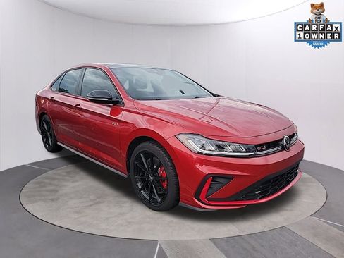 Certified 2025 Volkswagen Jetta GLI Autobahn image 1