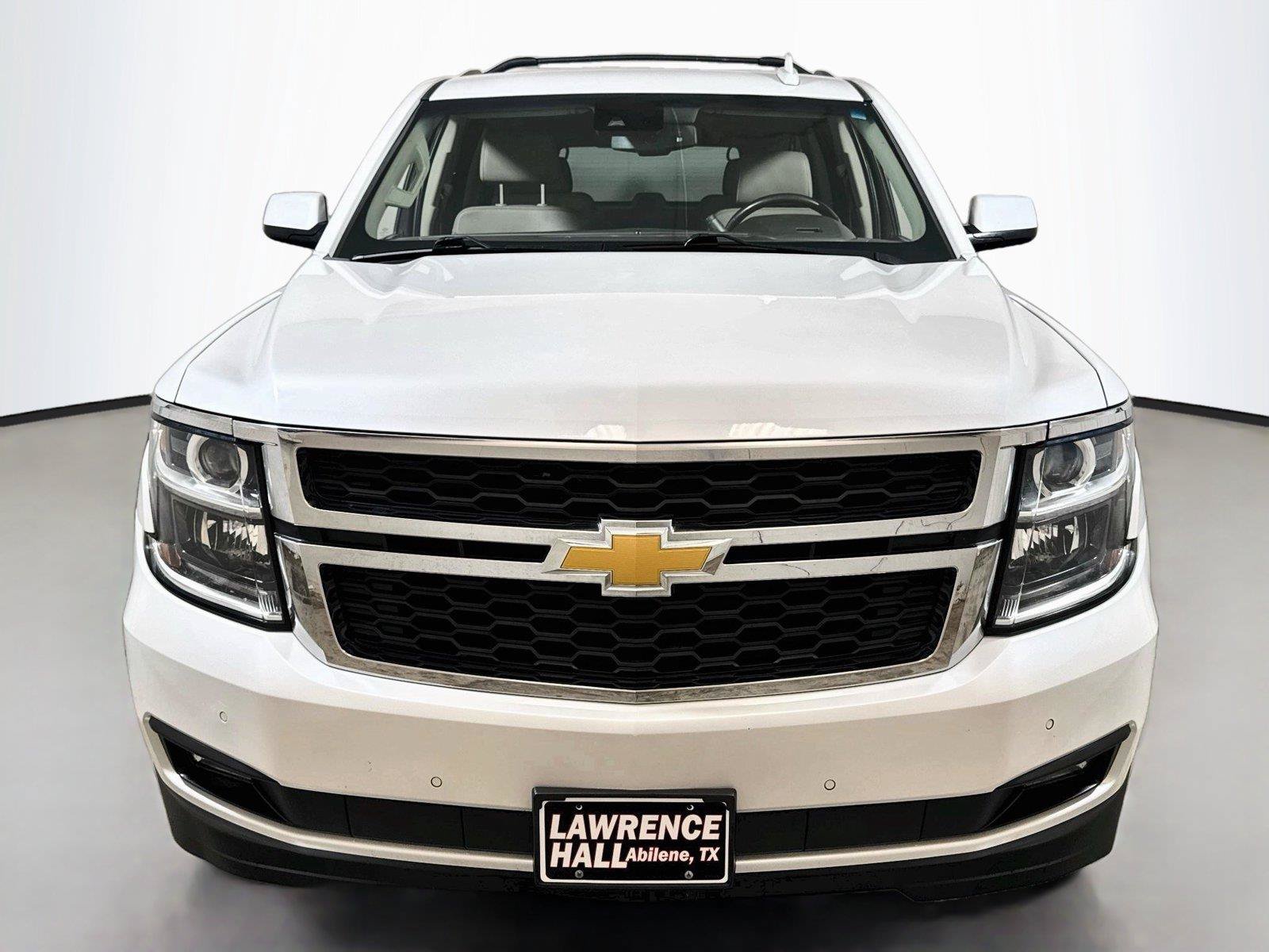 Used 2018 Chevrolet Suburban LT w/ Texas Edition Package RWD image 2