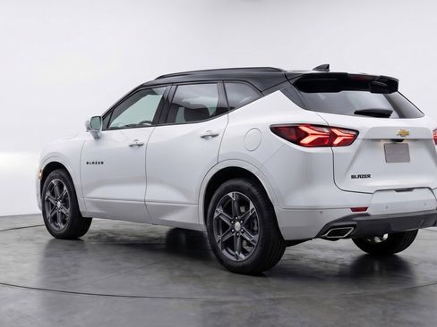 Used 2025 Chevrolet Blazer LT image 6