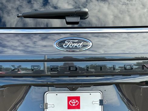 Used 2024 Ford Expedition Limited AWD/4WD image 49