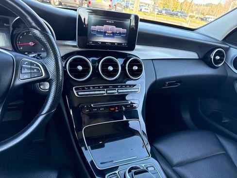 Used 2016 Mercedes-Benz C 300 4MATIC Sedan image 21