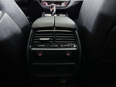 Used 2017 BMW 540i xDrive image 42