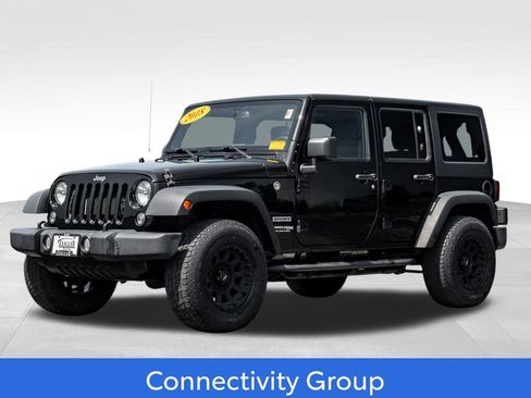 Used 2018 Jeep Wrangler Unlimited Sport S AWD/4WD image 3