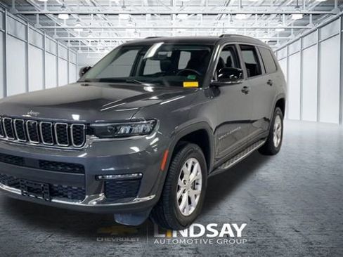 Used 2022 Jeep Grand Cherokee L Limited w/ Luxury Tech Group II image 5