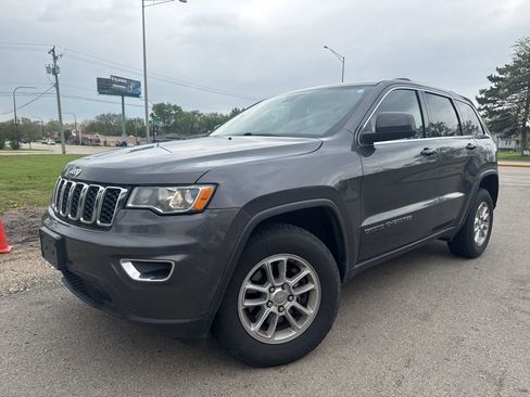 Used 2019 Jeep Grand Cherokee Laredo AWD/4WD image 1
