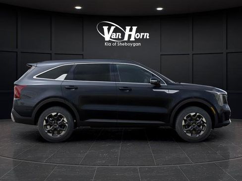 New 2026 Kia Sorento S image 7