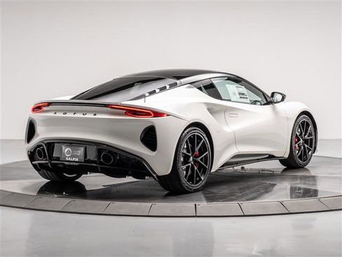 New 2025 Lotus Emira image 5