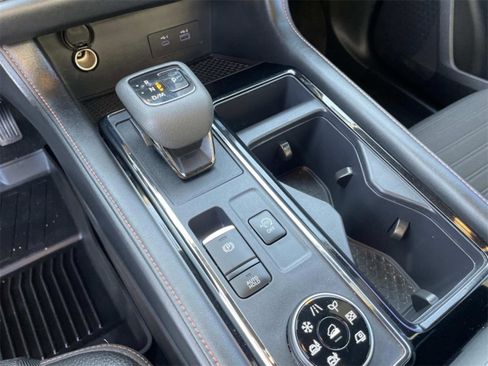 Used 2024 Nissan Pathfinder Rock Creek image 24