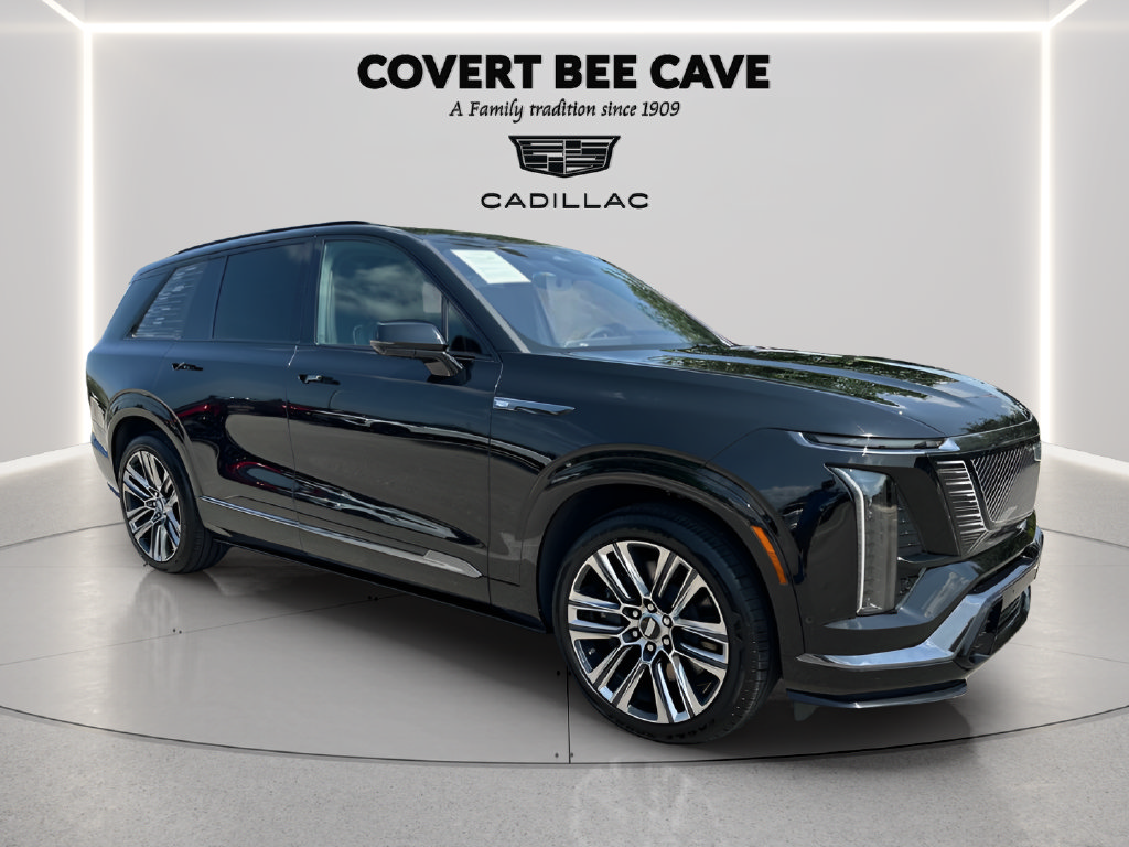 Used 2026 Cadillac Vistiq Sport w/ LPO, Floor Liner Package AWD/4WD image 4