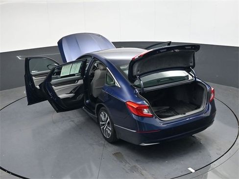 Used 2019 Honda Accord Touring image 38