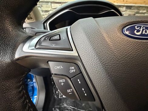 Used 2019 Ford Fusion Titanium AWD/4WD image 23