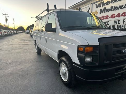 Used 2011 Ford E-150 and Econoline 150 w/ Commercial Cargo Van Pkg image 8
