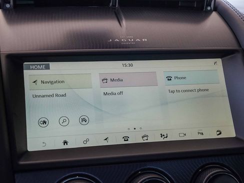 Used 2024 Jaguar F-TYPE R-Dynamic RWD image 15