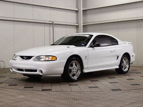 Used 1994 Ford Mustang Cobra RWD image 3