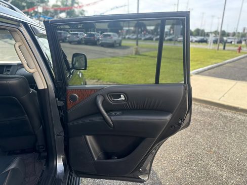 Used 2020 Nissan Armada SL w/ Premium Package AWD/4WD image 18