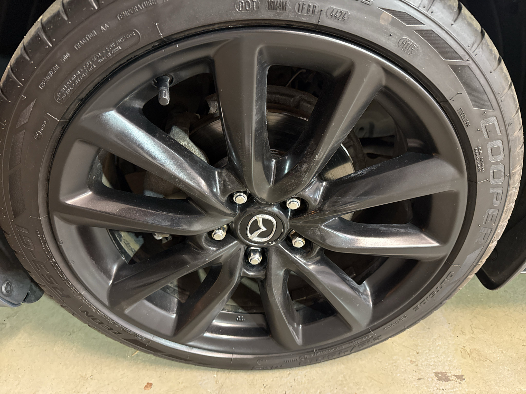 Used 2019 MAZDA MAZDA3 Hatchback w/ Preferred Package FWD image 34
