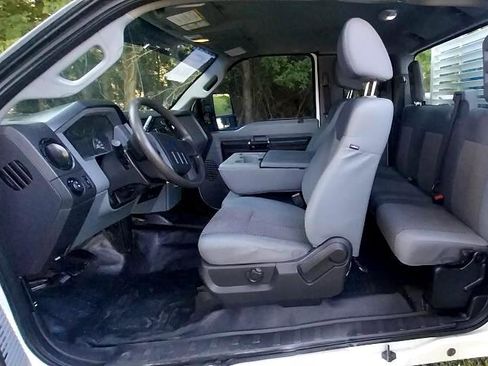 Used 2015 Ford F350 XL w/ Power Equipment Group image 13