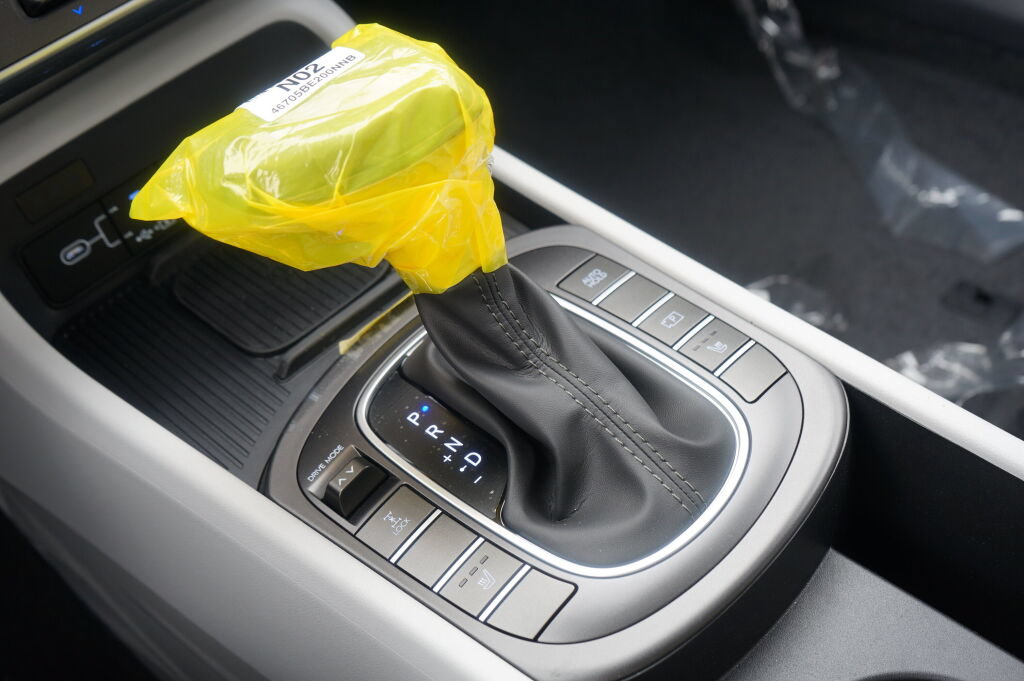 New 2027 Hyundai Kona SEL Sport AWD/4WD image 18