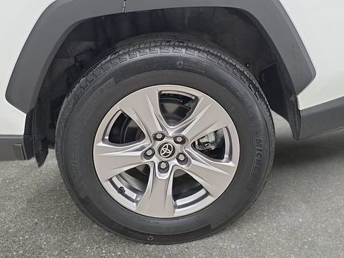 Certified 2023 Toyota RAV4 XLE AWD/4WD image 29