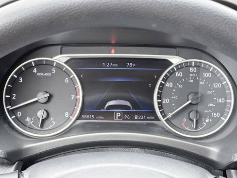Certified 2024 Nissan Sentra SV FWD image 19