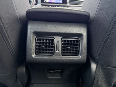 Used 2025 Toyota Camry LE image 23