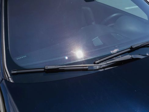Used 2010 BMW M3 Convertible RWD image 35