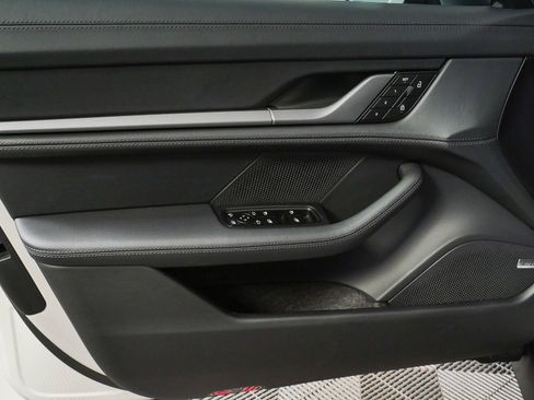 New 2026 Porsche Taycan RWD image 6