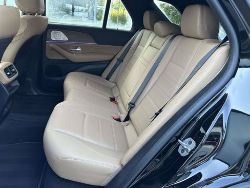 Certified 2024 Mercedes-Benz GLE 450e 4MATIC image 40